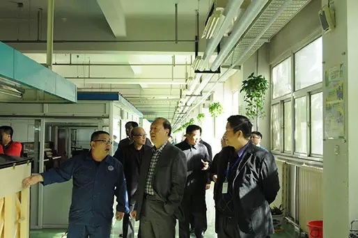 中轻联副会长、乐器协会理事长王世成莅临星海集团调研 中轻联副会长、乐器协会理事长王世成莅临星海集团调研
