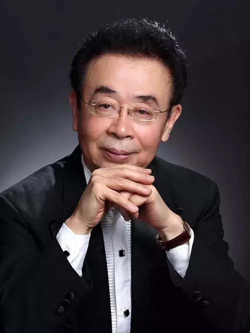 中国著名钢琴家和指挥家、国家一级演员石叔诚 中国著名钢琴家和指挥家、国家一级演员石叔诚