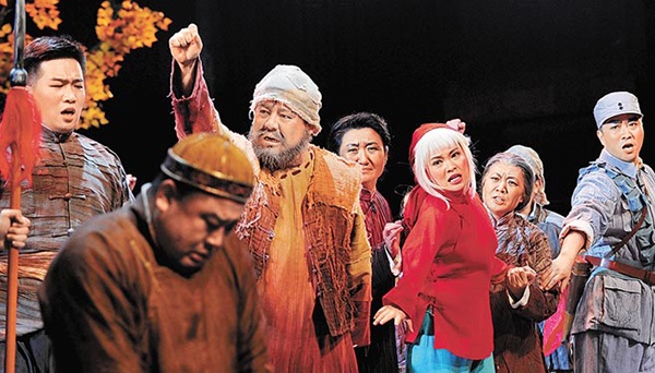 彭丽媛指导的《白毛女》赴京连演3场 彭丽媛指导的《白毛女》赴京连演3场