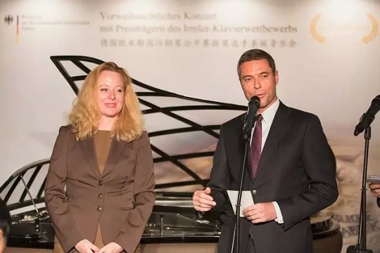 团聚德国大使馆&欧米勒获奖选手圣诞音乐会 团聚德国大使馆&欧米勒获奖选手圣诞音乐会