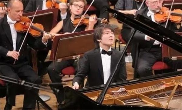 2015KAWAI大事记之一—海外篇 2015KAWAI大事记之一—海外篇