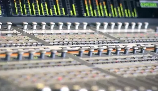 筹10000 欧元,Dub Studio将成世界顶级的录音棚